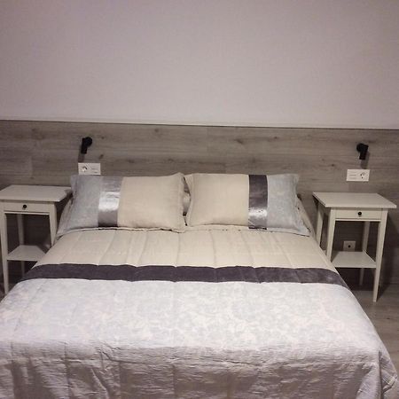 La Casa De Los Soportales Мансия де лас Мулас Екстериор снимка